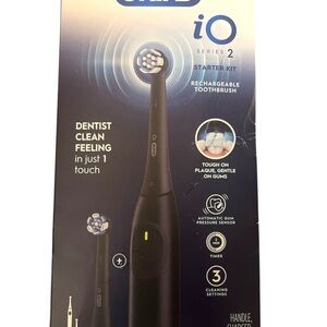 Oral-B iO Series 2 Electric Toothbrush - Black - NIB